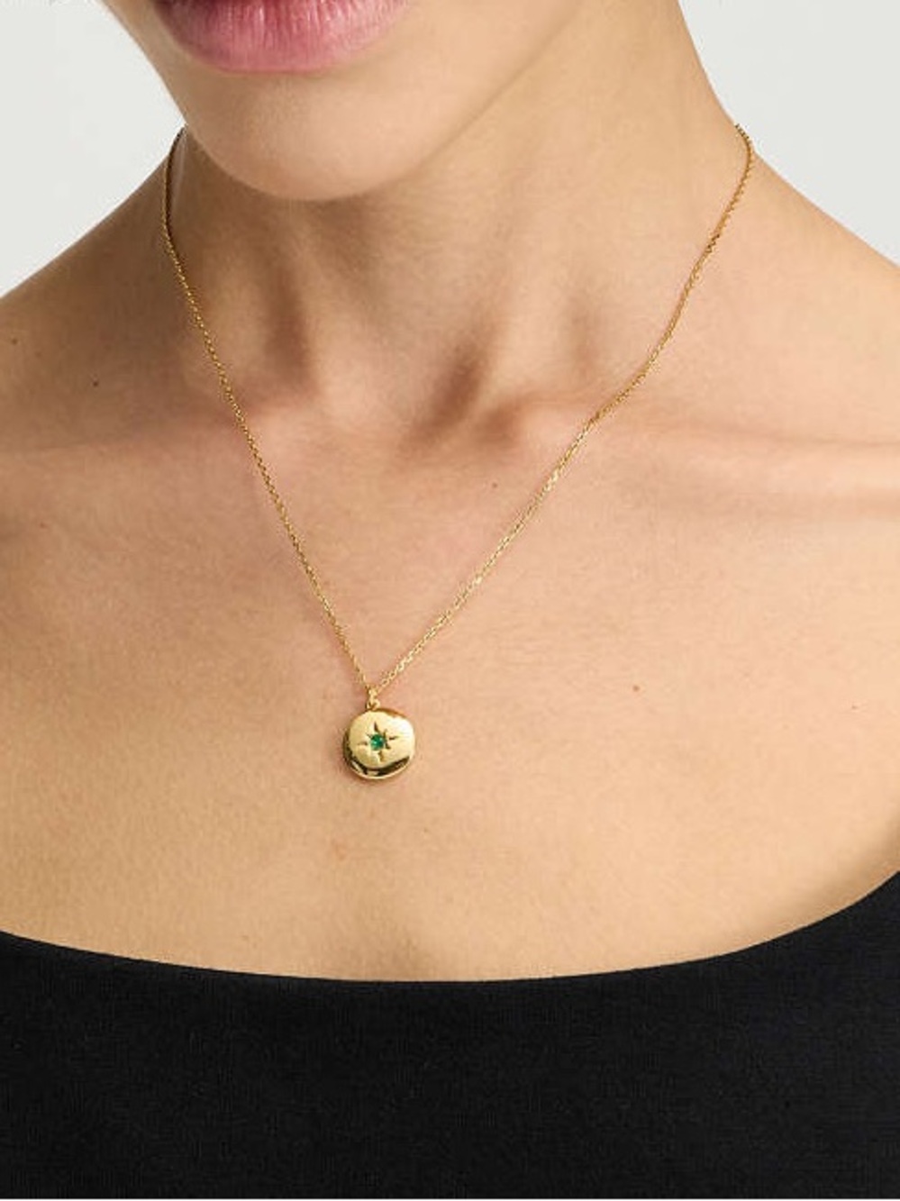 NWT Kate Spade The Color Spark Collection Green Joy Medallion Necklace